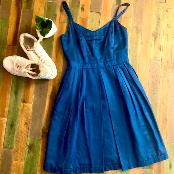 Banana Republic Dress - Picture 1 of 2